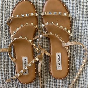 Steve Madden studded sandals size 9